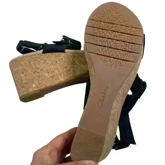 Clark’s black suede upper Comfort collection ortho light wedge sandals size 10 - Picture 7 of 8